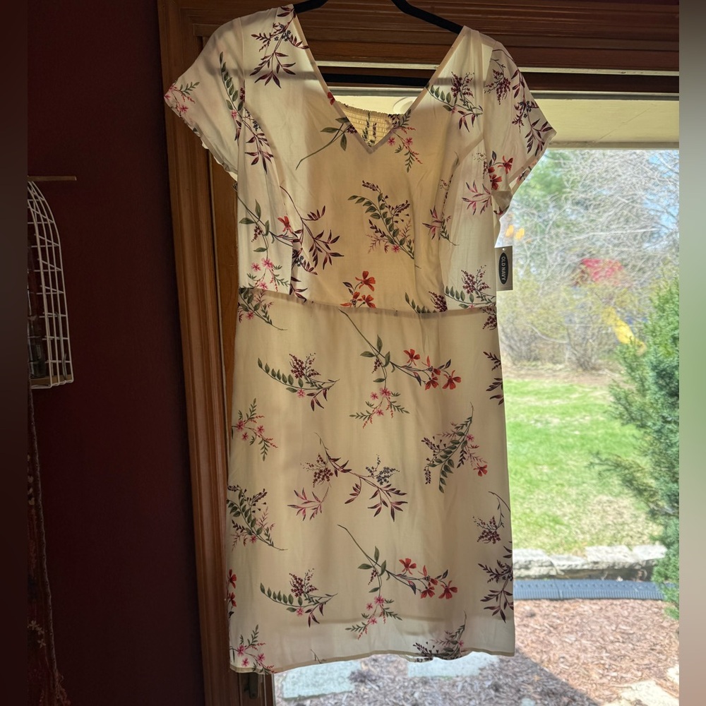 NWT Old Navy Cream Flutter Sleeve V-Neck Sundress